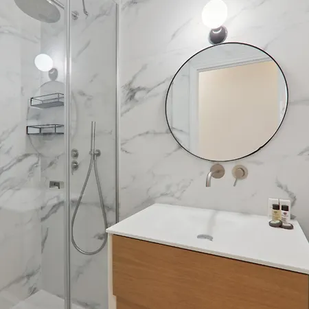 Apartment Kaza Bella - 8 Luxurious Close To Arc De Triomphe